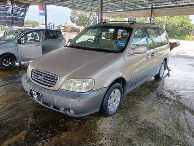Kia Carnival in Kuala Ketil, KDH