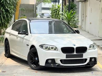 BMW 520i 20i M SPORT in Desa Petaling, KUL