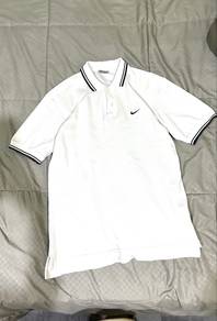 Nike Collar Vintage