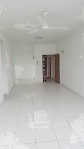 Condominium For Sale in Pinang Laguna