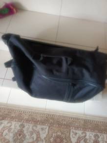 travelling bag with 2 wheels 