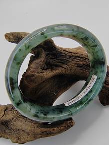 Gelang Jadeite Burma 51.60mm X 44.90mm Hijau Ais