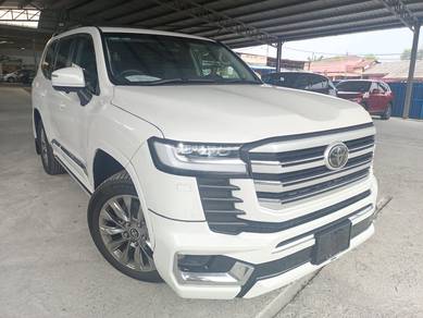 Toyota Land Cruiser ZX in Cheras, KUL