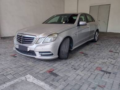 Mercedes Benz E250 250 CGI AMG SPEC in Kajang, SGR