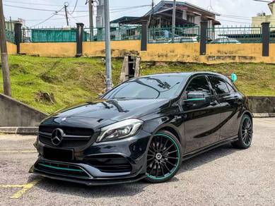 Mercedes Benz A250 250 SPORTS (CBU) in Desa Petaling, KUL