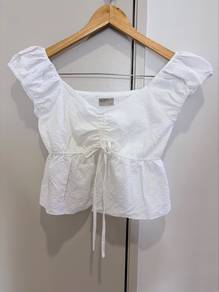 FILANTO white puff sleeve ruched top