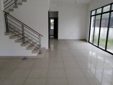 Semi-Detached House For Sale in Dengkil,SGR