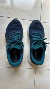 Asics shoe