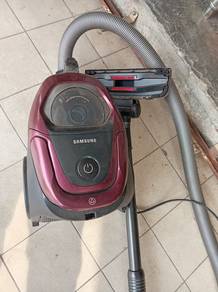 Samsung 1800W Vacuum Cleaner TF409
