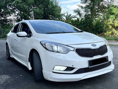 Kia Cerato YD in Old Klang Road, KUL