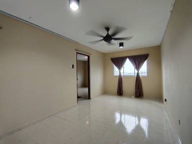 Apartment For Sale in Pangsapuri Sri Malaysia