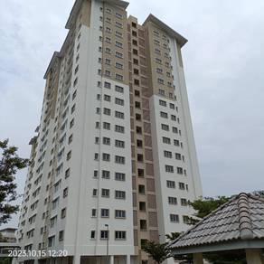 Room in Bukit Jalil, KUL
