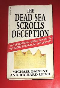 THE DEAD SEA SCROLLS DECEPTION BOOK Buku