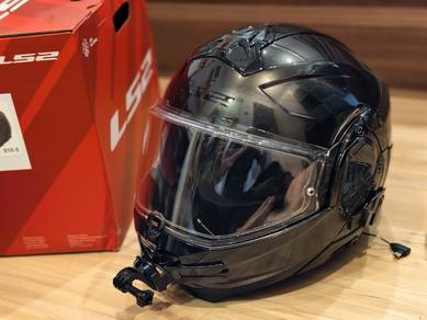 ls2 advant II helmet