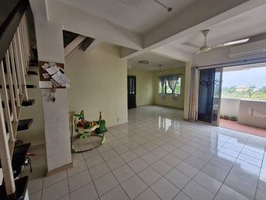 Condominium For Sale in Villa OUG