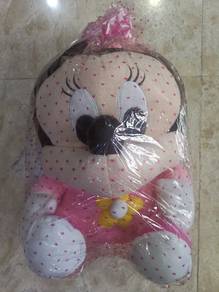 Minnie mouse doll