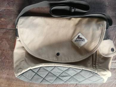 Gregory Sling/ Messenger Bag