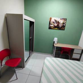Room in Seri Kembangan, SGR