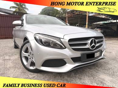 Mercedes Benz C200 200 AVANTGARDE (CKD) in Kajang, SGR