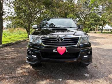 Toyota Hilux G TRD SPORTIVO in Tangkak, JHR