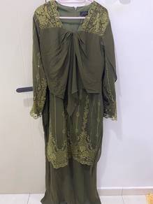 Aurora dress dark olive