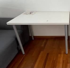 White Study Desk