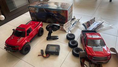 RC Ford Raptor Crawler
