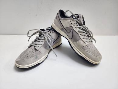 [9UK] Nike SB Dunk Low Grey Suede Sneakers