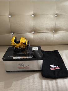 reel tiburon SST 7530