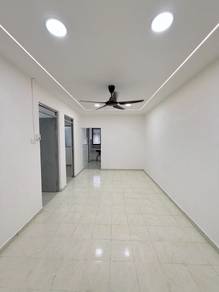 Flat For Sale in Taman Daya - Jalan Bertam 1
