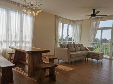 Condominium For Rent in The Fifth Ryegates