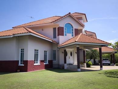 Bungalow House For Sale in Ipoh,PRK