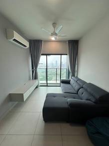 Service Residence For Rent in Majestic Maxim