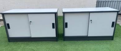 YF10F Almari Rendah Kabinet 2 Slidings Doors Low