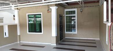 1-storey Terraced House For Sale in Banting,SGR