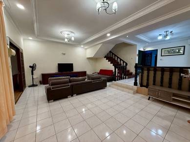 Semi-Detached House For Rent in Kuching,SWK