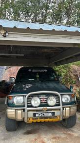 Mitsubishi Pajero IO in Tanah Merah, KTN