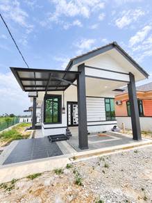 Semi-Detached House For Sale in Pendek,KTN