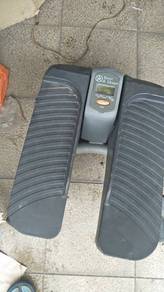 Twist Shape Stepper Exercise Equipment Gym