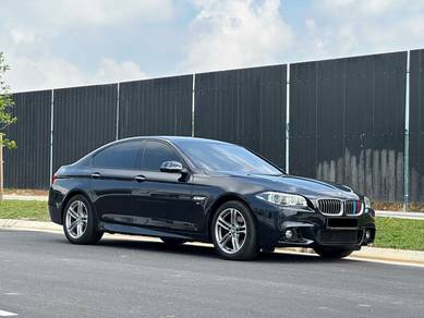 BMW 520i 20i (CKD) in Johor Bahru, JHR