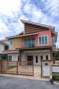 Bungalow House For Sale in Banting,SGR