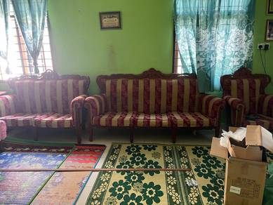 sofa jati