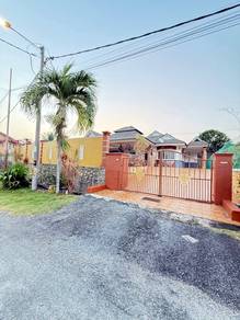 Bungalow House For Sale in Senawang,NSN