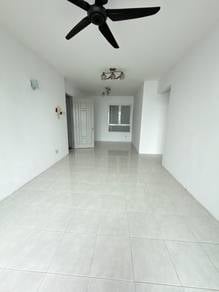 Condominium For Sale in The Spring
