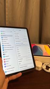 iPad 11th Gen 128gb Full Set Under Apple Warranty