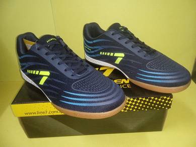 ITEM BARU_Kasut Sukan Futsal LINE 7 size 43