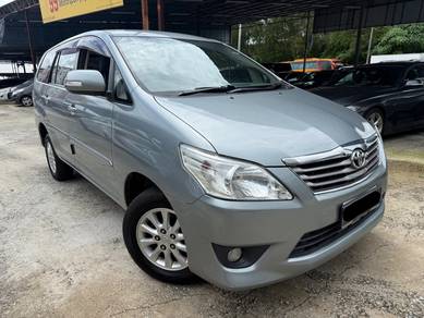 Toyota Innova G in Desa Petaling, KUL