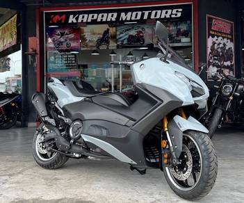 Yamaha TMAX