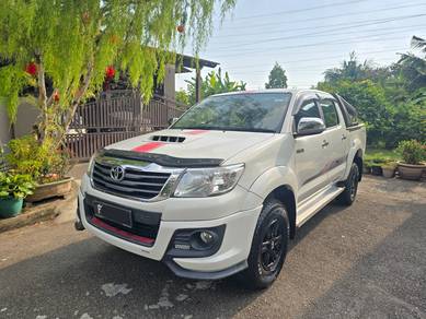 Toyota Hilux G TRD SPORTIVO in Permatang Pauh, PNG