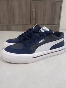 Puma Sneakers